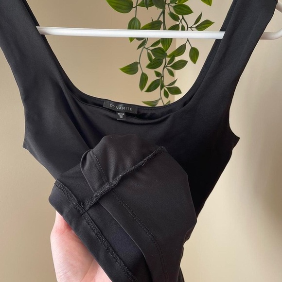 Dynamite Square neck contour top 
Size: XS - Picture 3 of 4